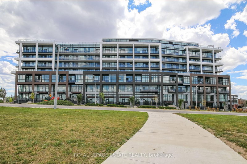 home for lease on 604-60 George Butchart Drive