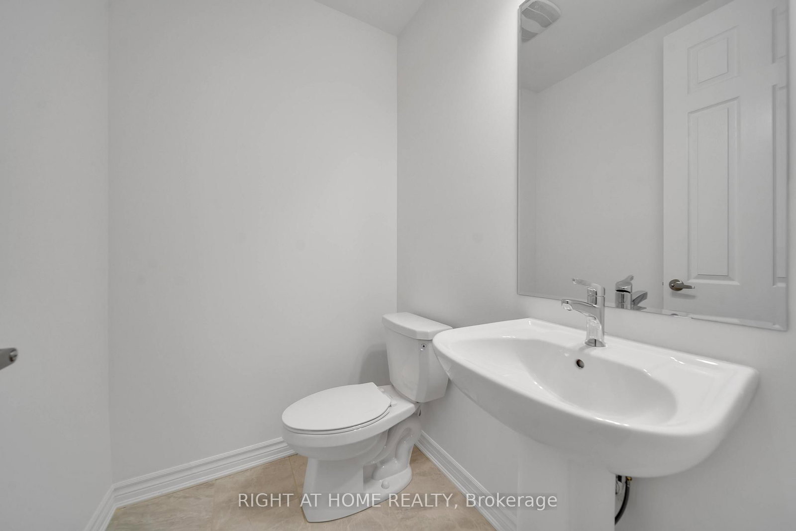 Townhouse for lease at 56-1317 Leriche Way, Milton, Ontario, L9E 0H5 - Bowes - MLS: W12955370