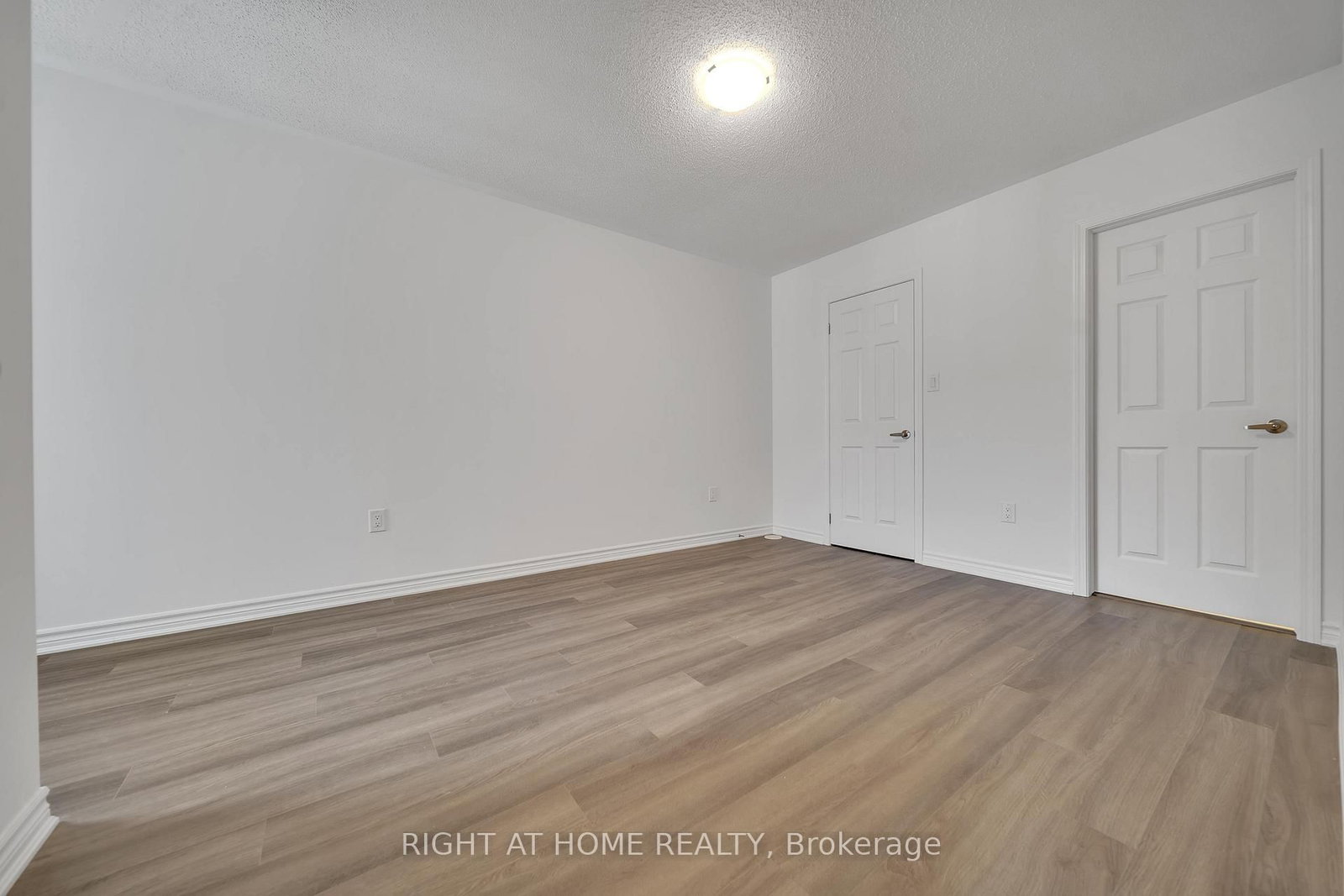 Townhouse for lease at 56-1317 Leriche Way, Milton, Ontario, L9E 0H5 - Bowes - MLS: W12955370