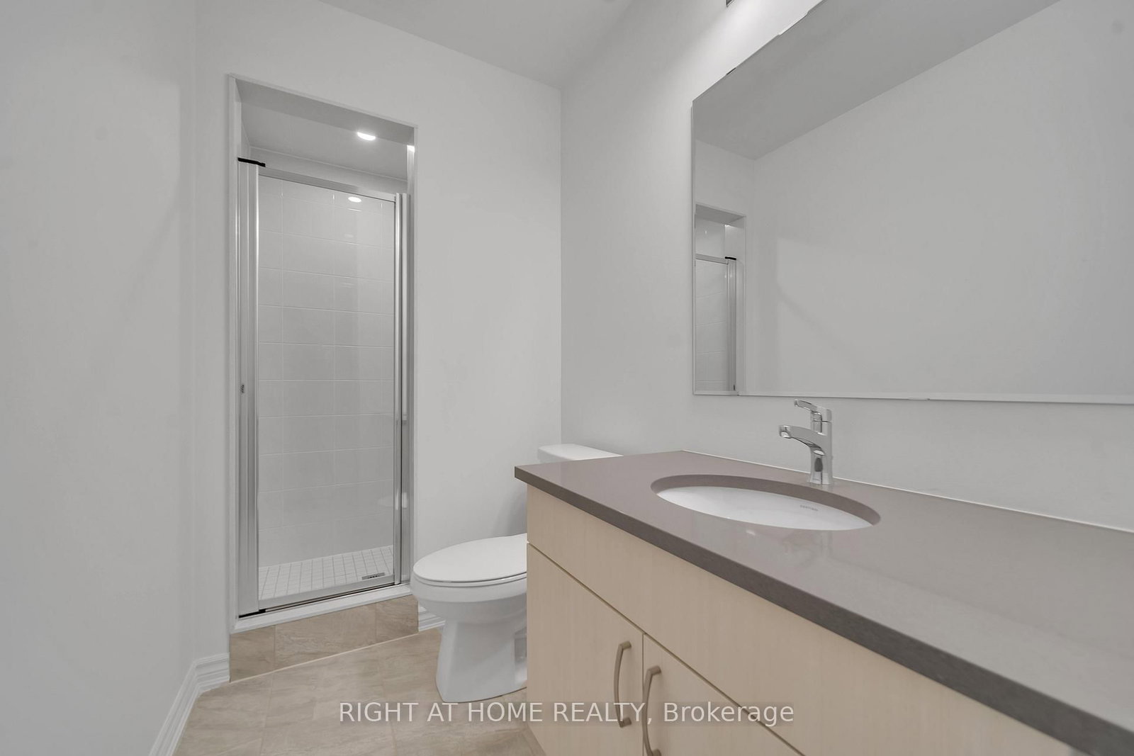 Townhouse for lease at 56-1317 Leriche Way, Milton, Ontario, L9E 0H5 - Bowes - MLS: W12955370