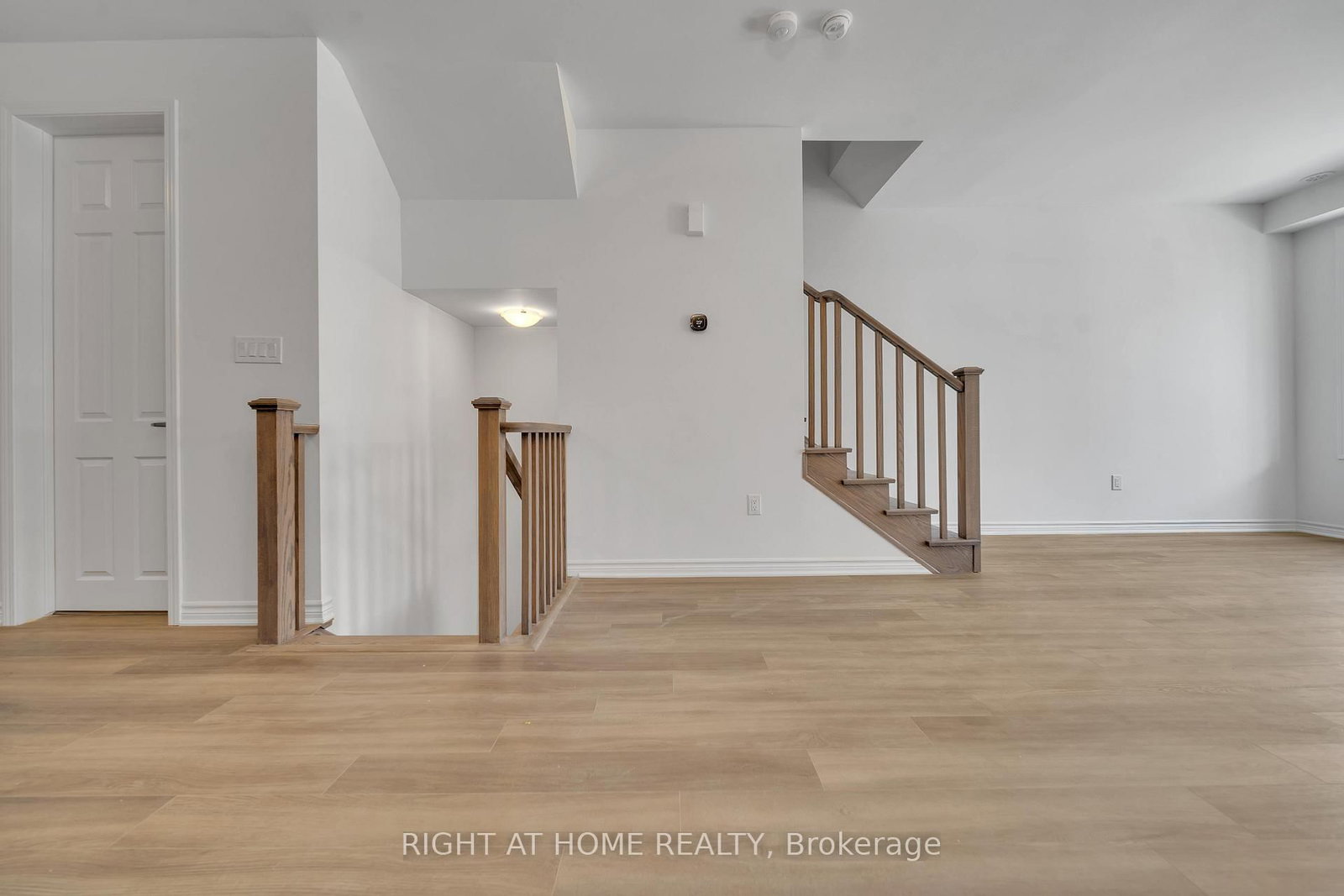 Townhouse for lease at 56-1317 Leriche Way, Milton, Ontario, L9E 0H5 - Bowes - MLS: W12955370