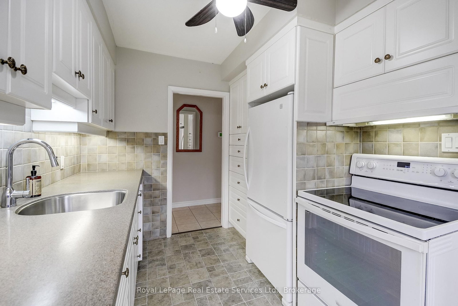 Detached House for sale at 339 Weighton Drive, Oakville, Ontario, L6R 2R5 - West - MLS: W12955414