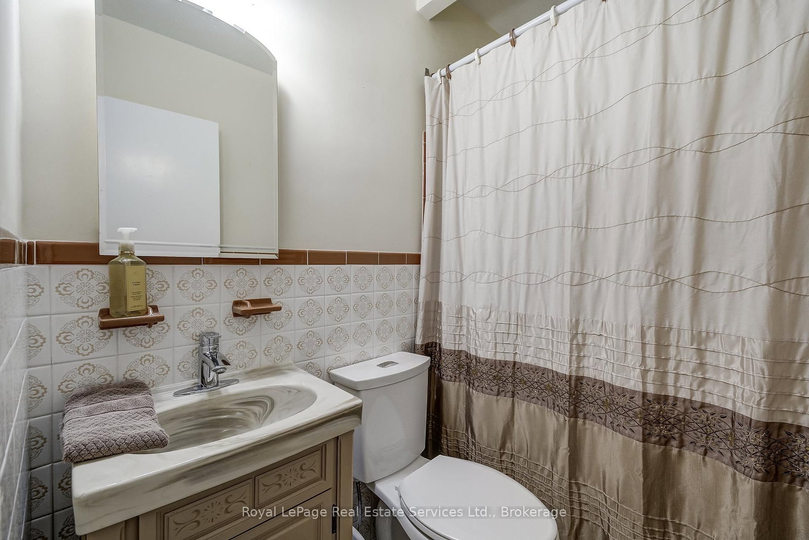 Detached House for sale at 339 Weighton Drive, Oakville, Ontario, L6R 2R5 - West - MLS: W12955414