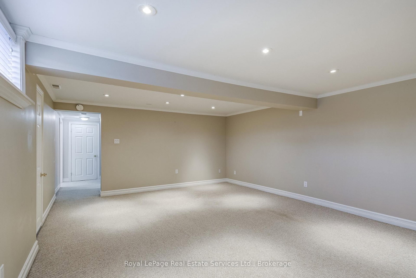 Detached House for sale at 339 Weighton Drive, Oakville, Ontario, L6R 2R5 - West - MLS: W12955414