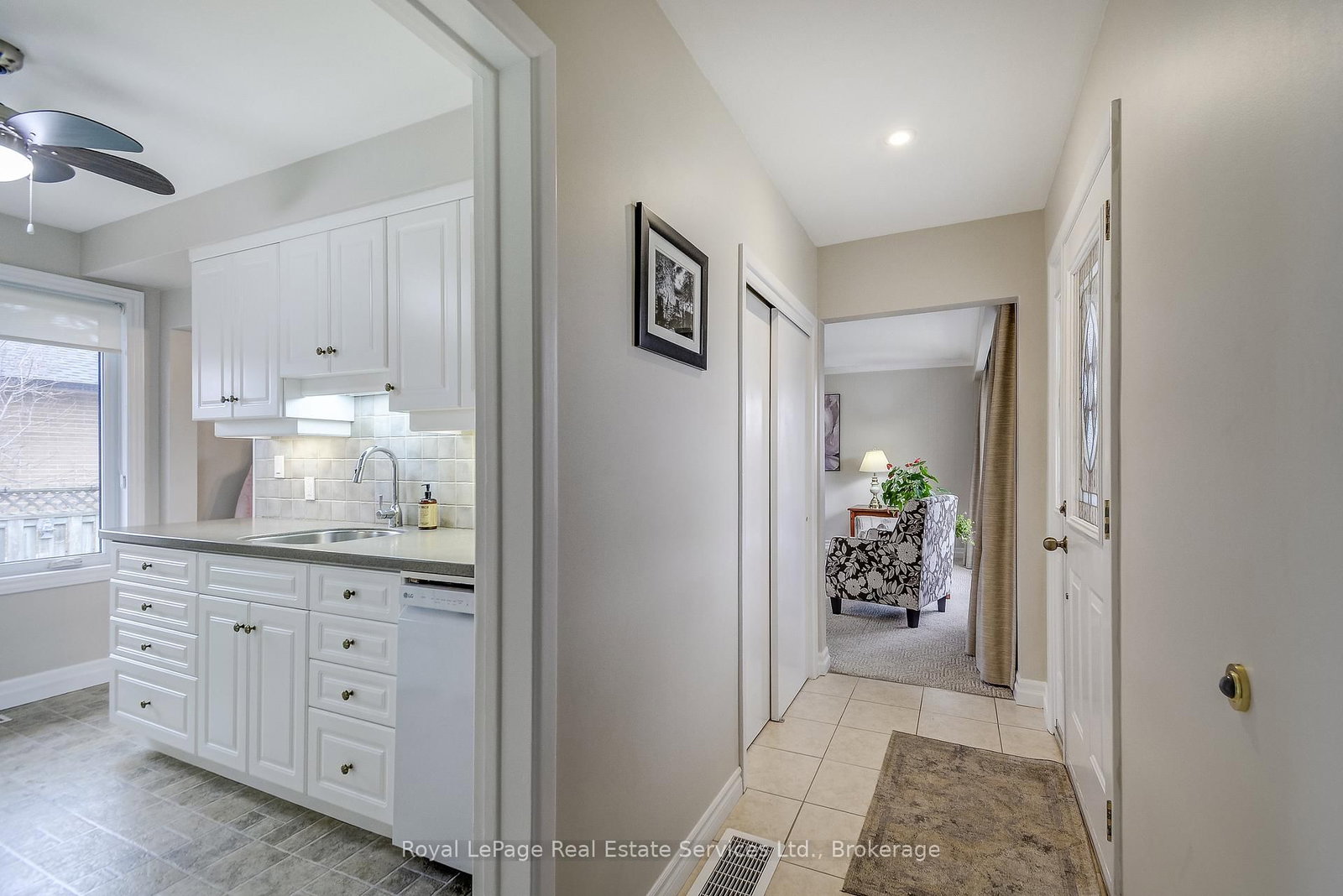 Detached House for sale at 339 Weighton Drive, Oakville, Ontario, L6R 2R5 - West - MLS: W12955414