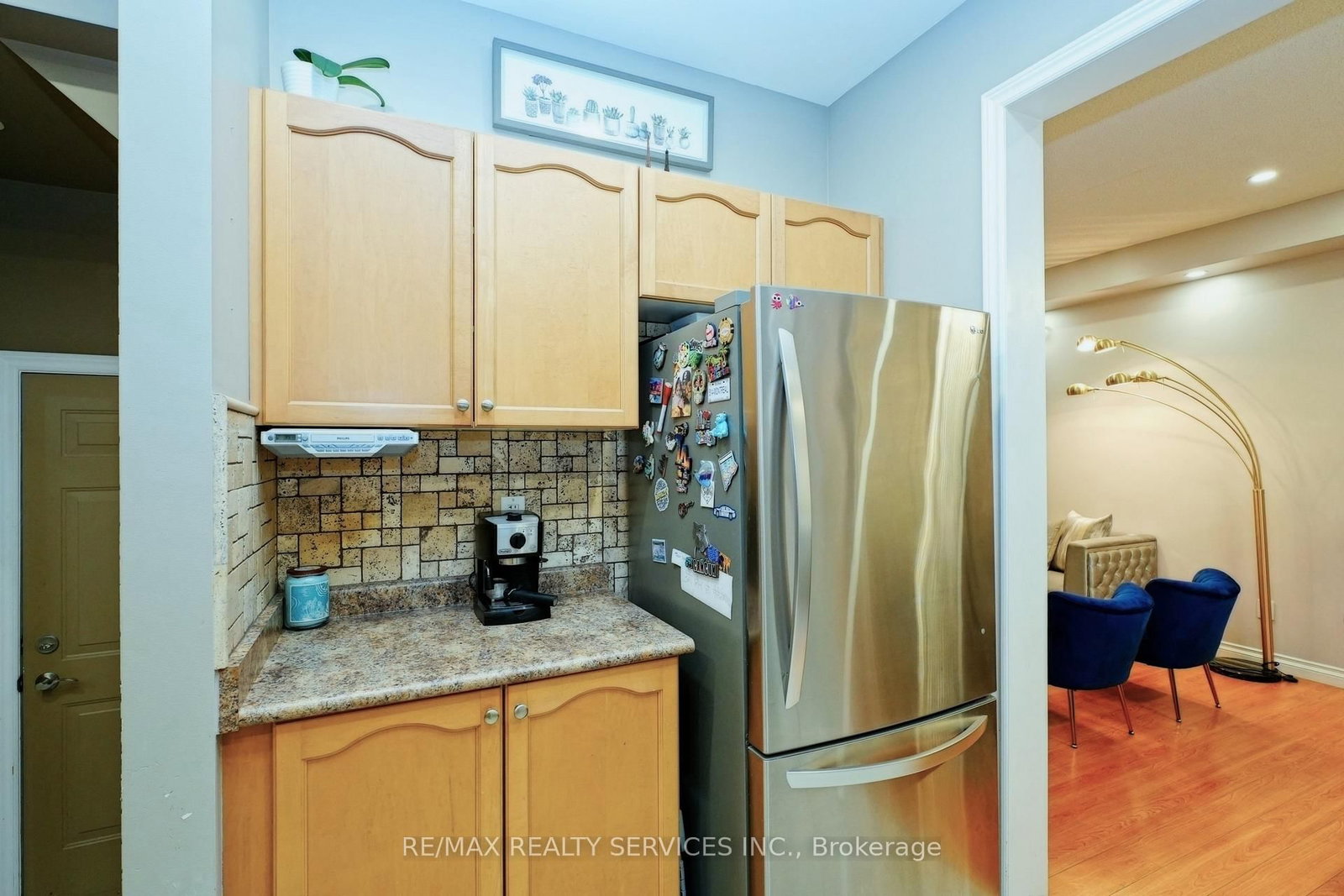 Semi-Detached House for sale at 32 Ashdale Road, Brampton, Ontario, L6Y 5M7 - Bram West - MLS: W12955484