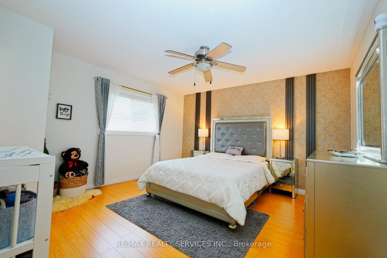 Semi-Detached House for sale at 32 Ashdale Road, Brampton, Ontario, L6Y 5M7 - Bram West - MLS: W12955484