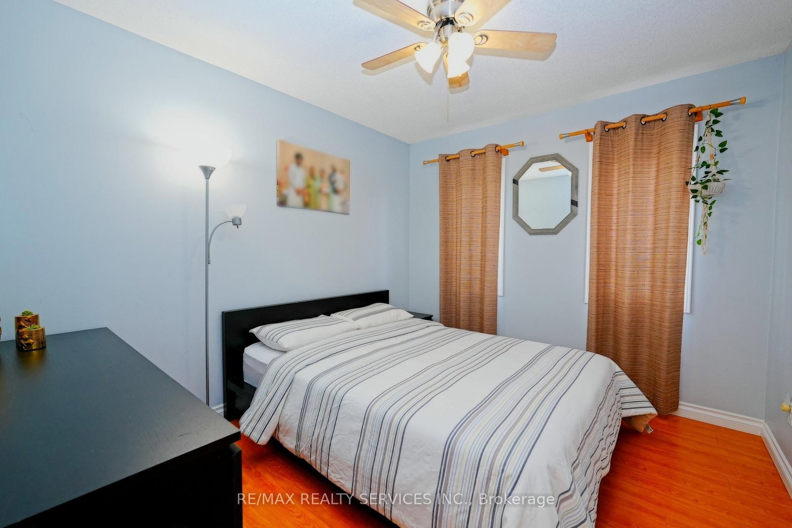 Semi-Detached House for sale at 32 Ashdale Road, Brampton, Ontario, L6Y 5M7 - Bram West - MLS: W12955484