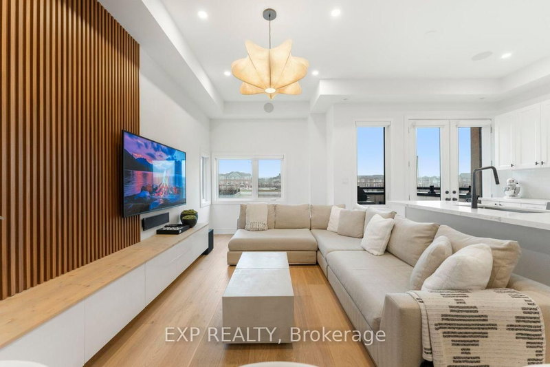 1417 Clarriage Crt, Milton, L9E 1L6 | Image 3