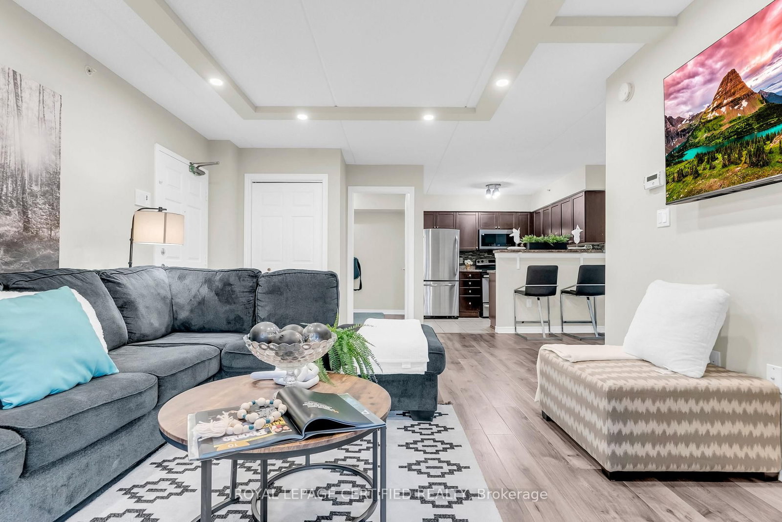 Condo for sale at 308-1340 MAIN Street, Milton, Ontario, L9T 7S6 - Dempsey - MLS: W12955554