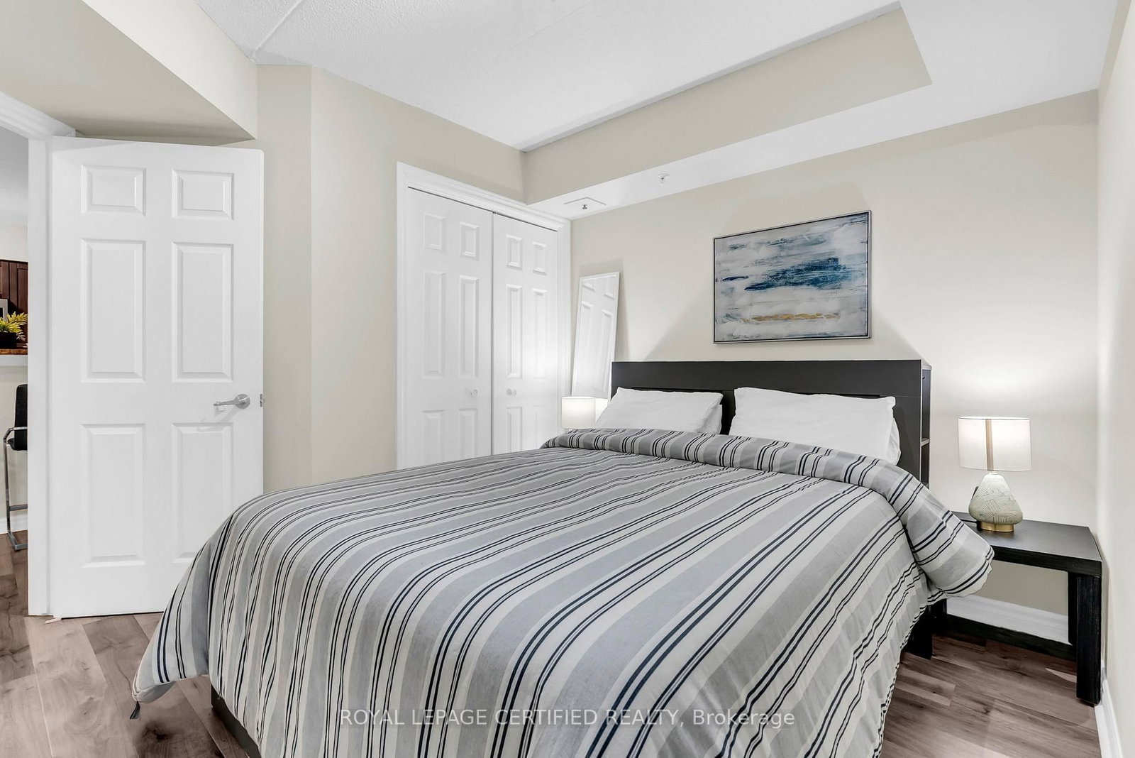 Condo for sale at 308-1340 MAIN Street, Milton, Ontario, L9T 7S6 - Dempsey - MLS: W12955554