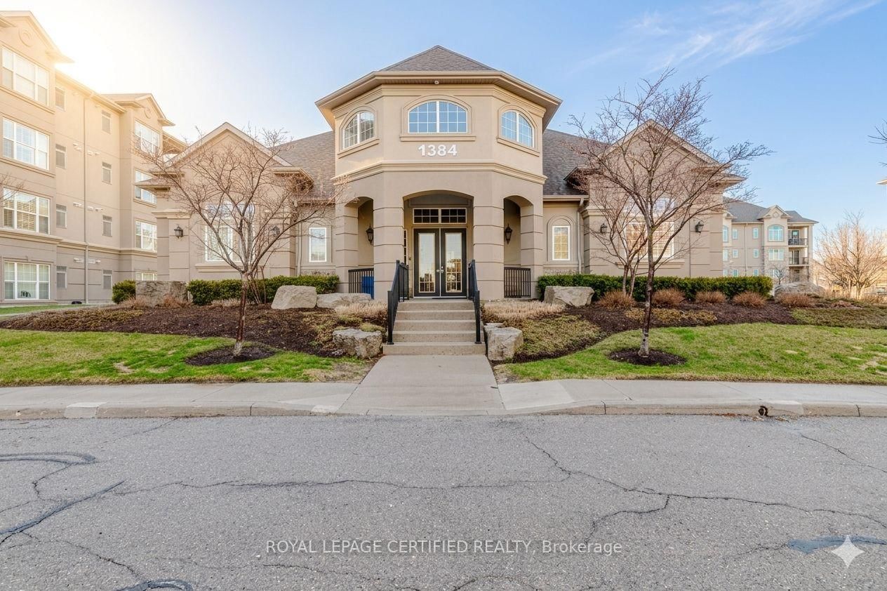 Condo for sale at 308-1340 MAIN Street, Milton, Ontario, L9T 7S6 - Dempsey - MLS: W12955554