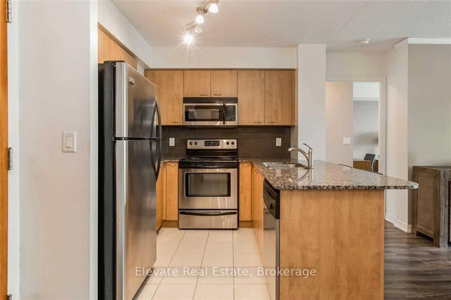 1009 - 1403 Royal York Road