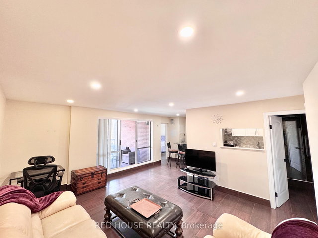 233 - 3025 the credit woodlands