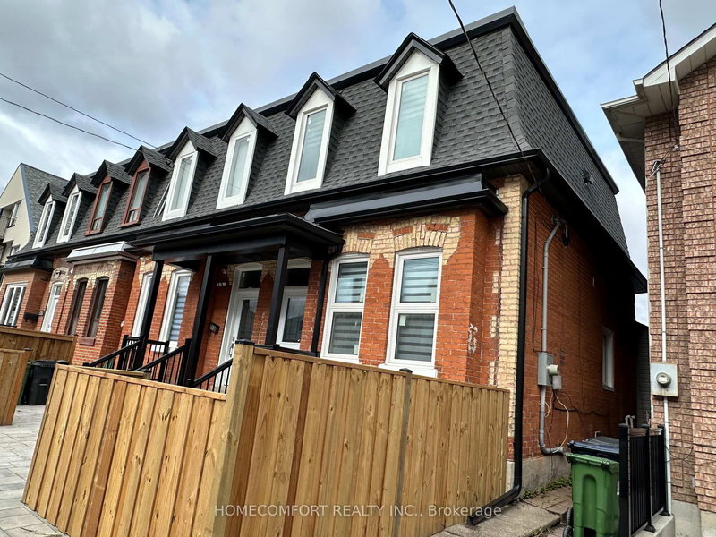 Main Floor - 211 Osler St, Toronto, M6N 2Z2 | Image 2