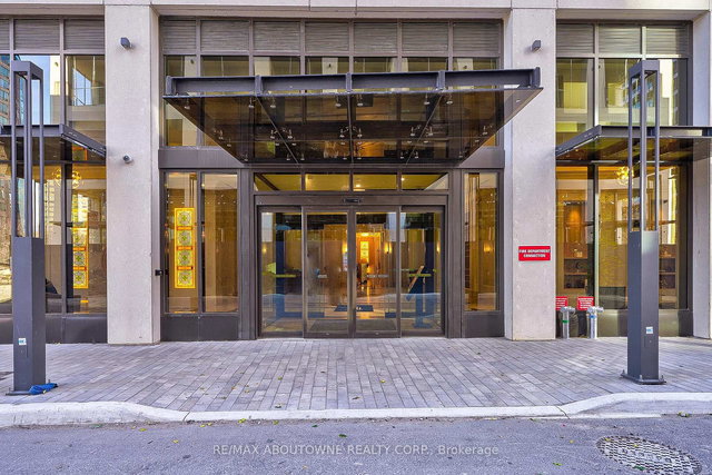 2604 - 36 Elm Drive W