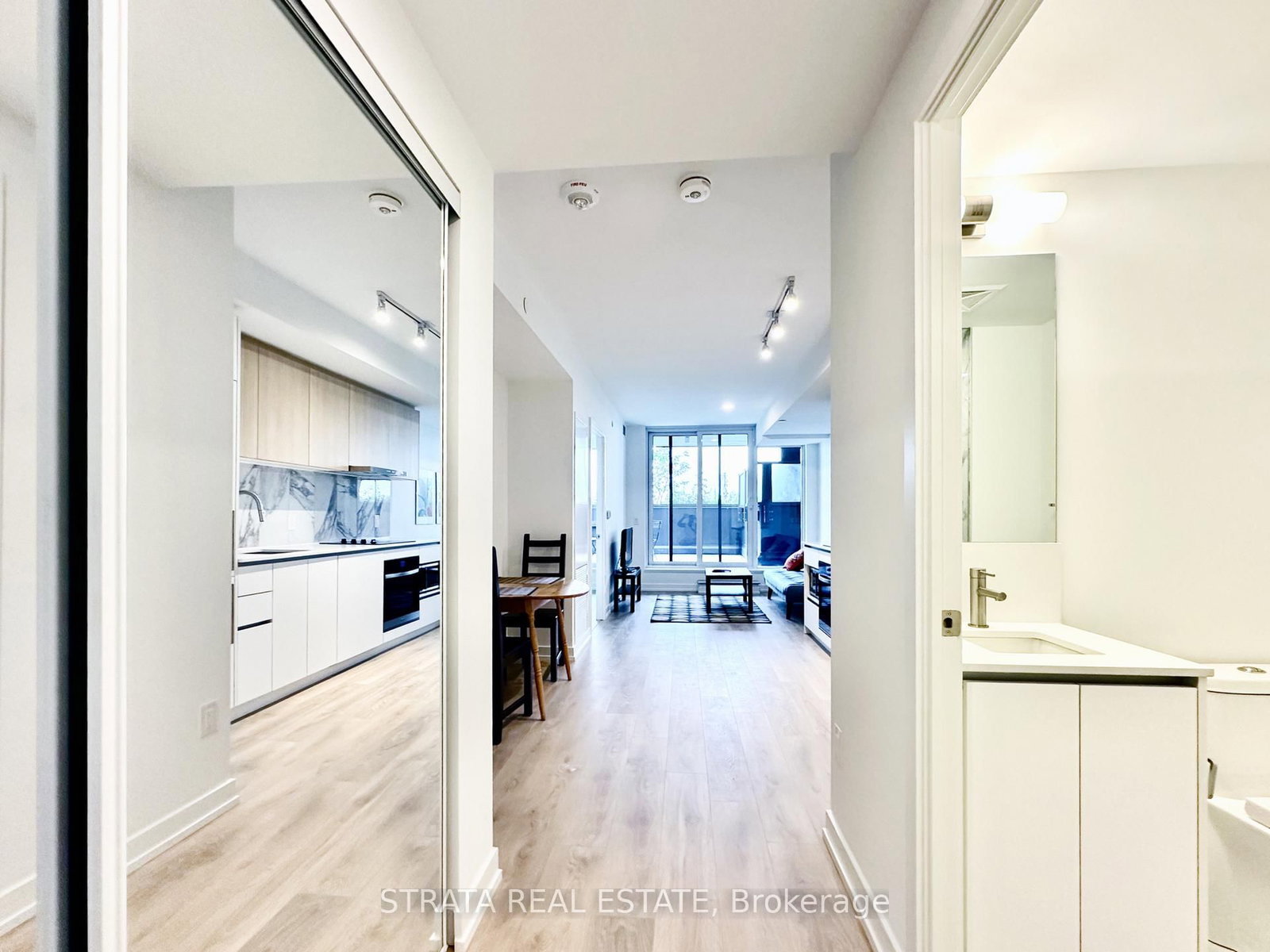 1100 Sheppard Avenue W, Unit 516 - Photo 2