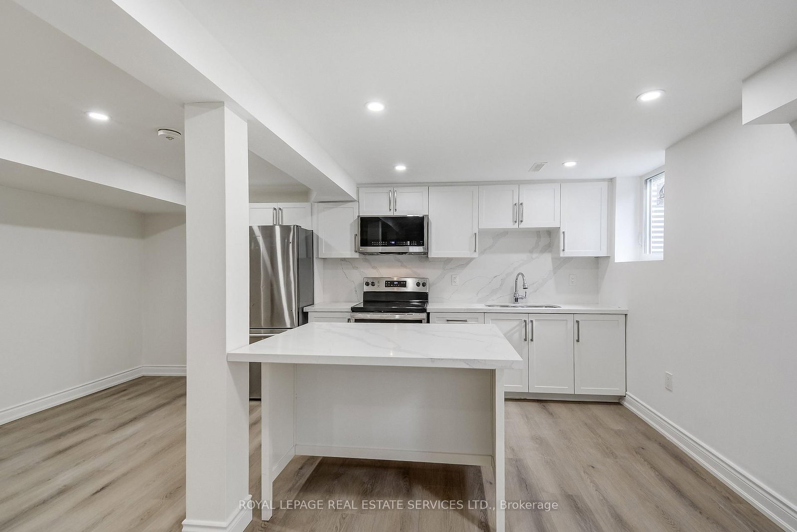 277 Mississaga Street, Unit LOWER - Photo 10