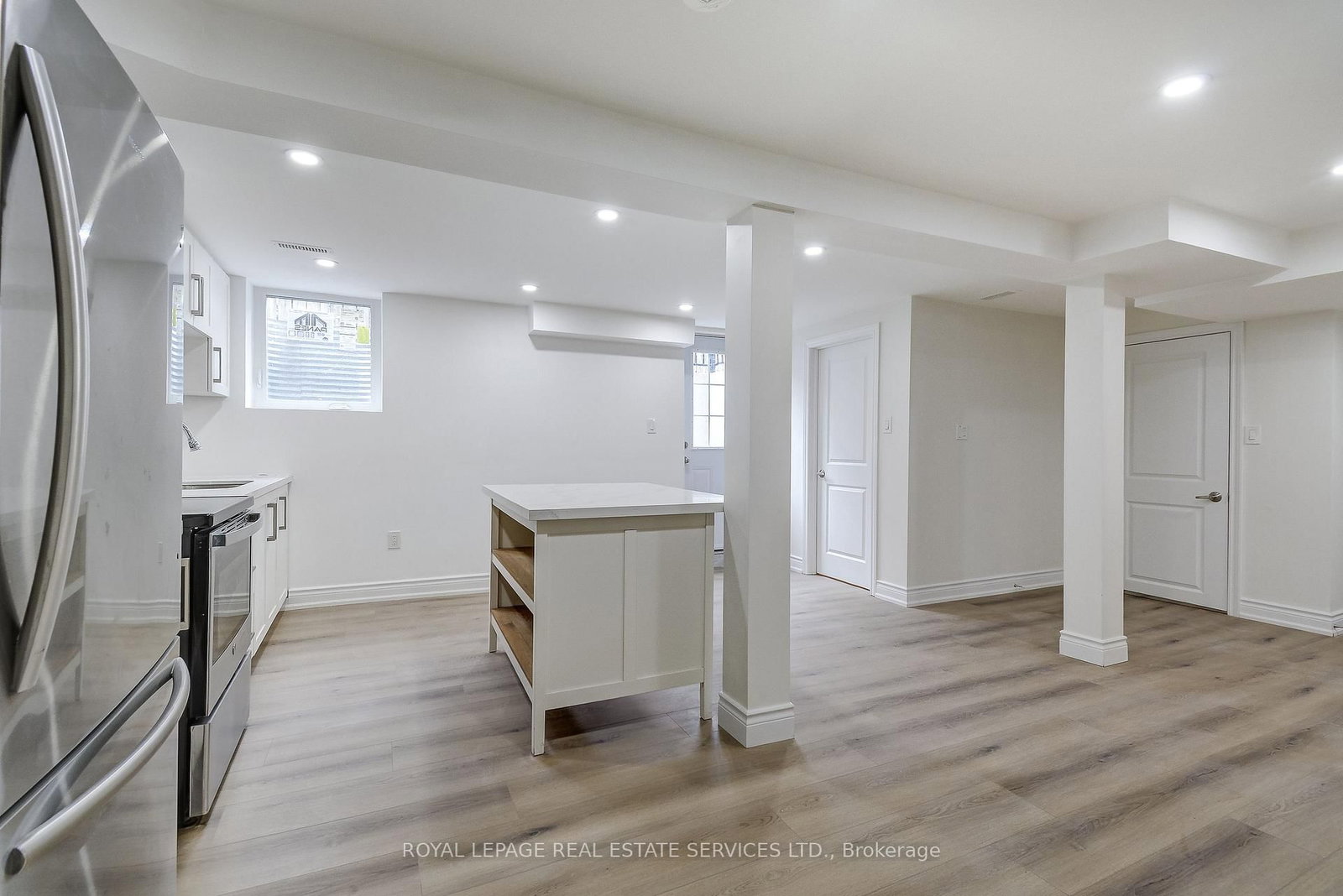 277 Mississaga Street, Unit LOWER - Photo 14