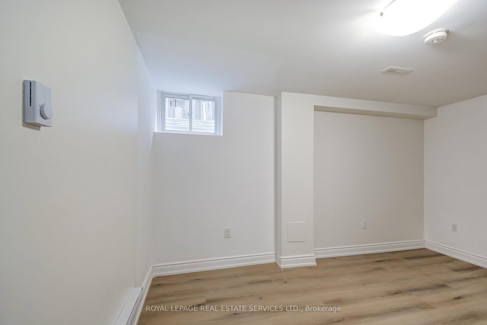277 Mississaga Street, Unit LOWER - Photo 20