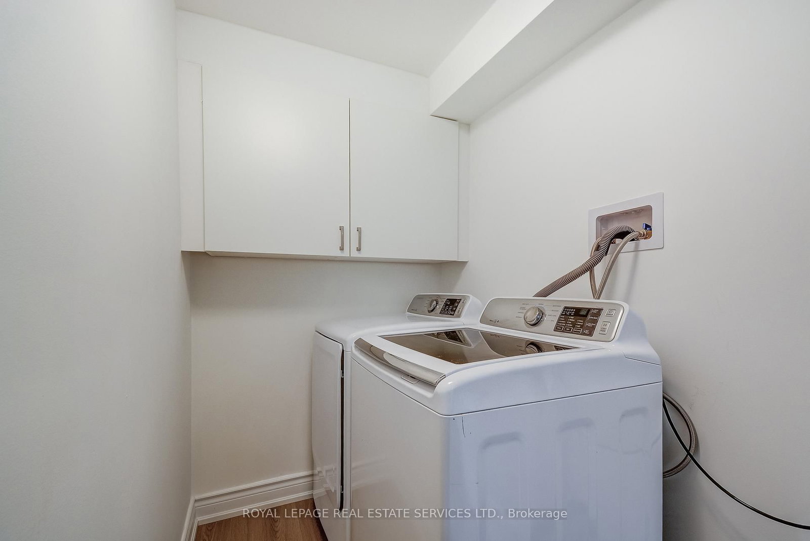 277 Mississaga Street, Unit LOWER - Photo 28