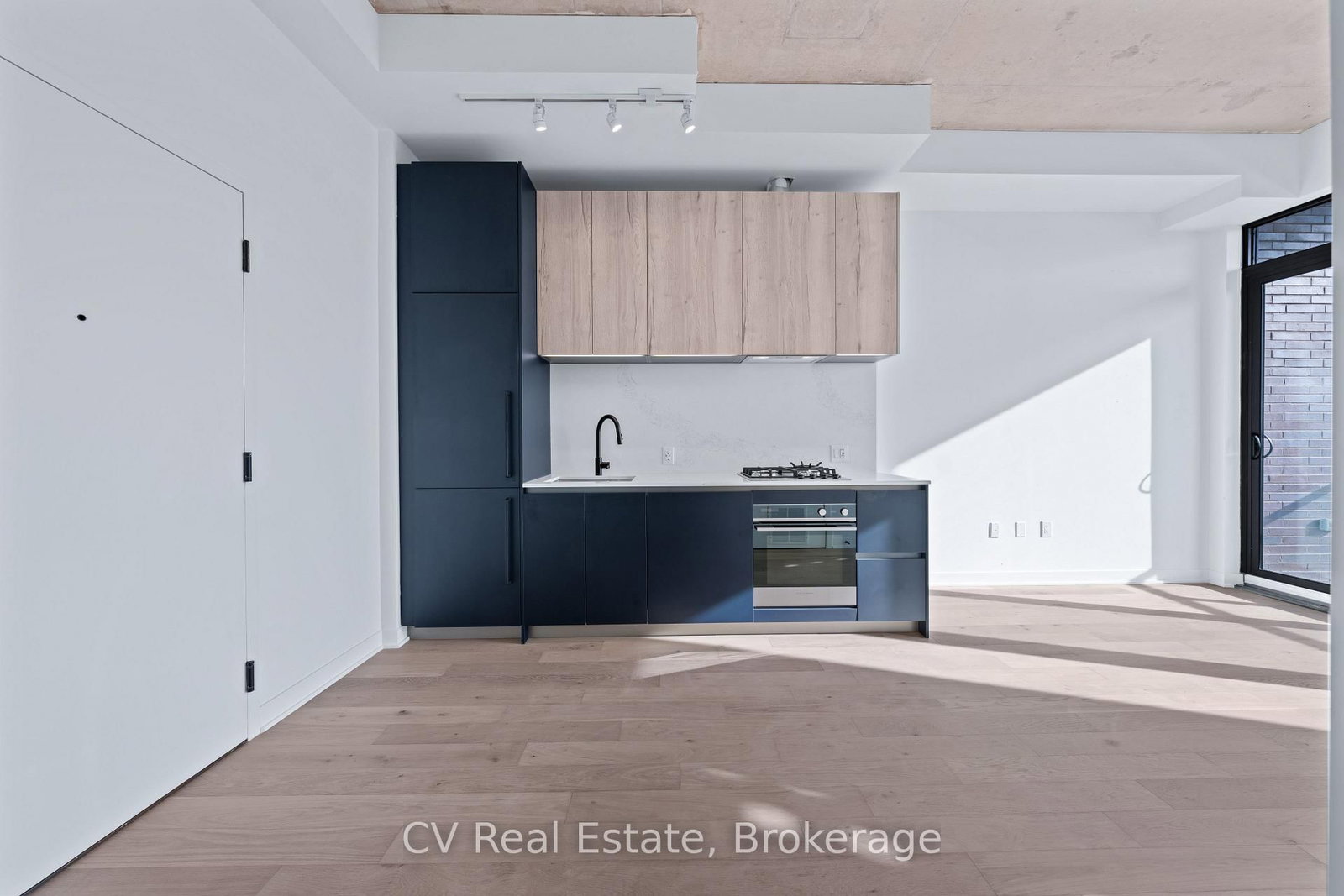 2625 Dundas Street W, Unit 810 - Photo 5