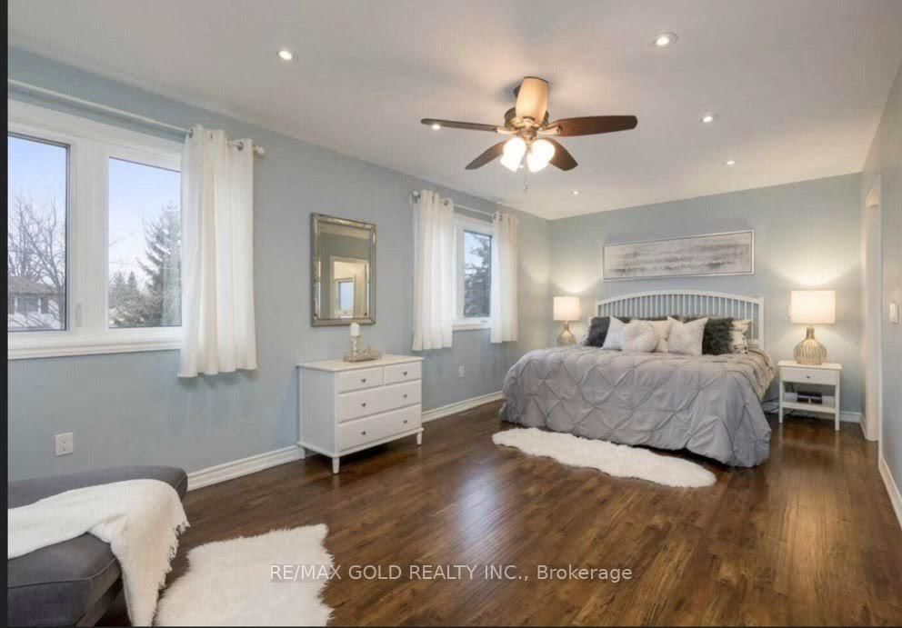 Detached House for sale at 59 Royce Avenue, Brampton, Ontario, L6Y 1J8 - Downtown Brampton - MLS: W12956838