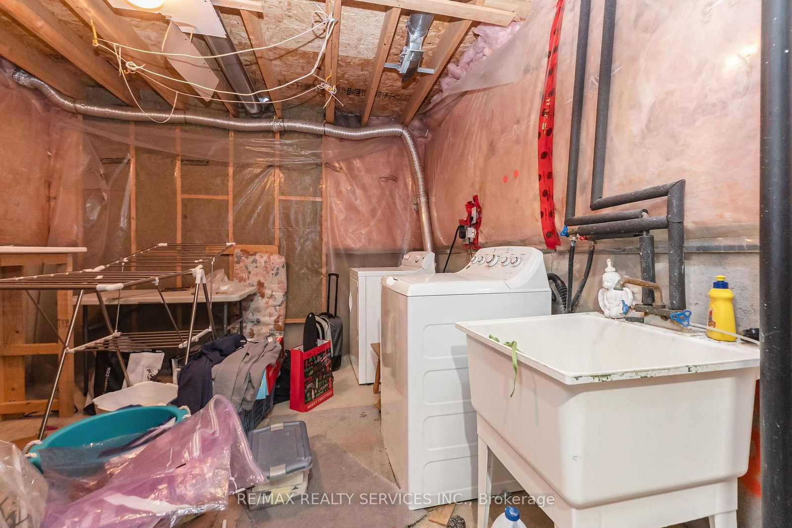 3 Springhurst Avenue - Photo 28