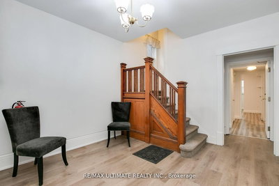 Unit 1-528 Runnymede Road, Toronto, Ontario image-0-1