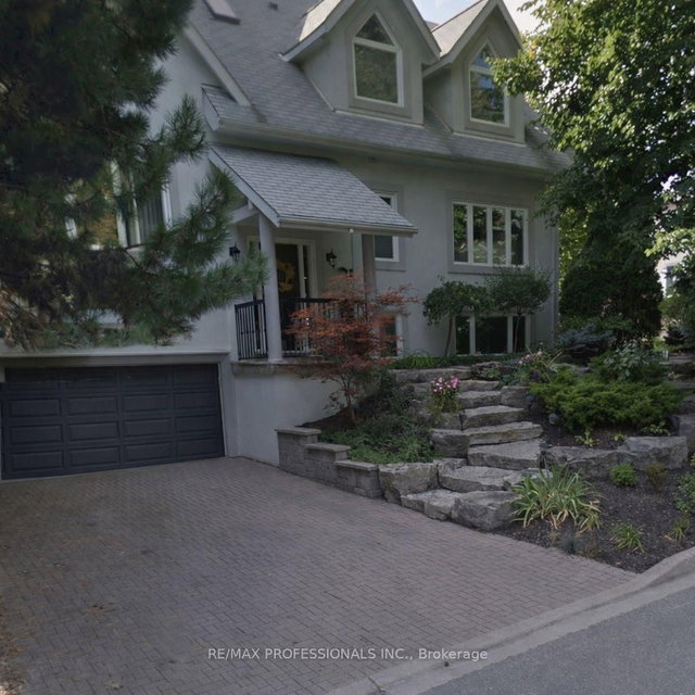 12 Walford Road