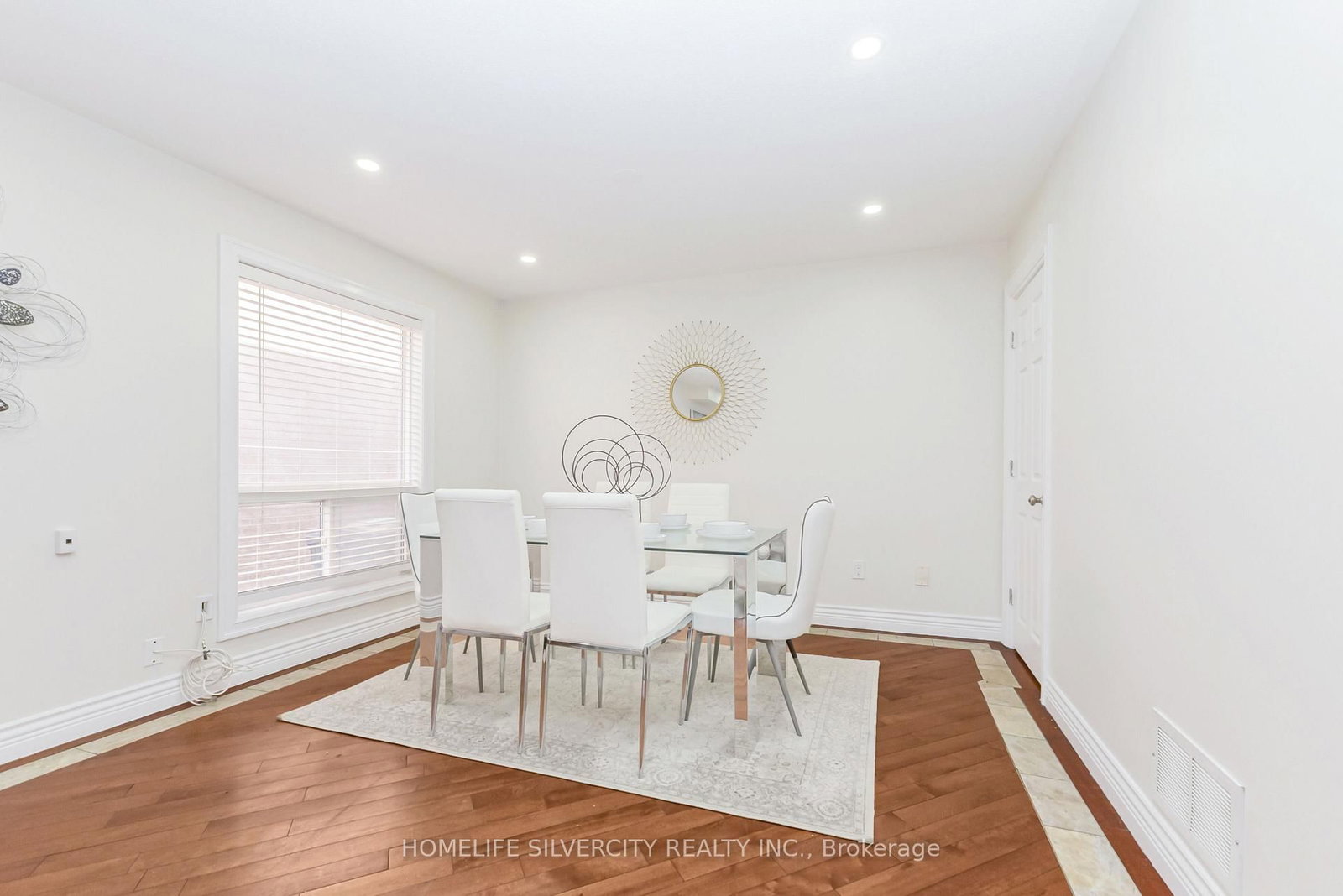 Detached House for sale at 19 Vintage Gate, Brampton, Ontario, L6X 4C4 - Fletcher's Creek Village - MLS: W12957170