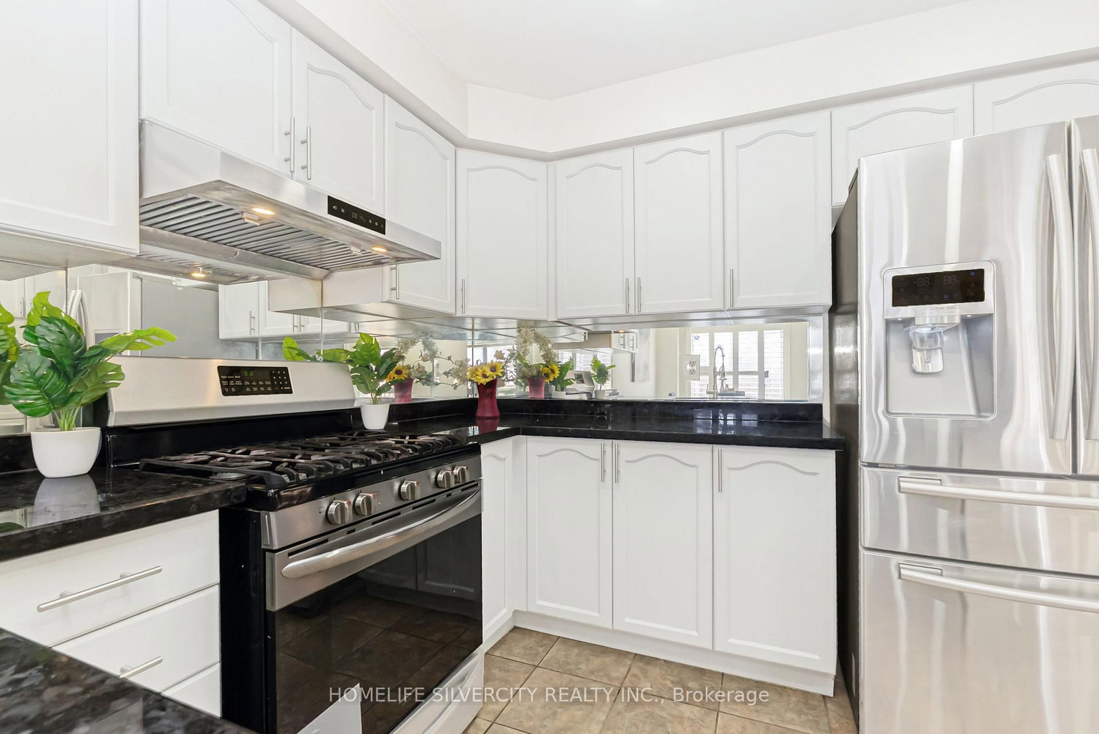 Detached House for sale at 19 Vintage Gate, Brampton, Ontario, L6X 4C4 - Fletcher's Creek Village - MLS: W12957170