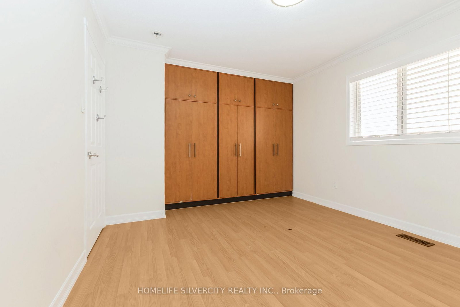 Detached House for sale at 19 Vintage Gate, Brampton, Ontario, L6X 4C4 - Fletcher's Creek Village - MLS: W12957170