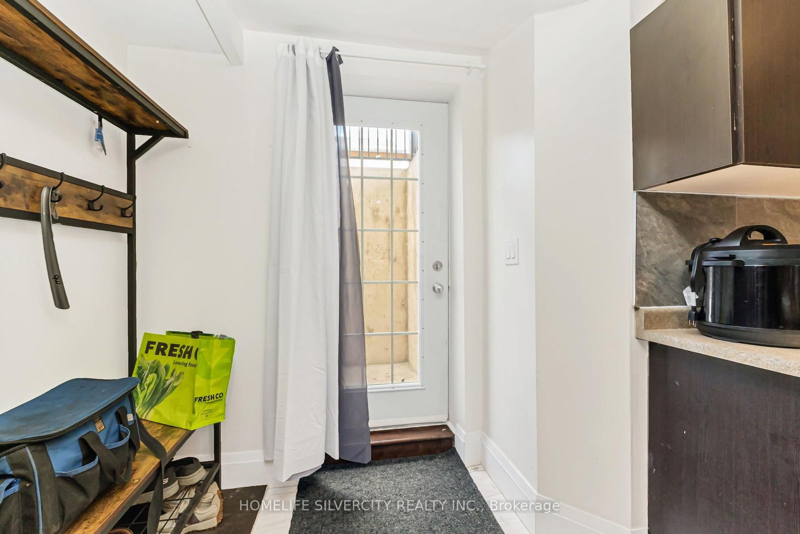 Detached House for sale at 19 Vintage Gate, Brampton, Ontario, L6X 4C4 - Fletcher's Creek Village - MLS: W12957170