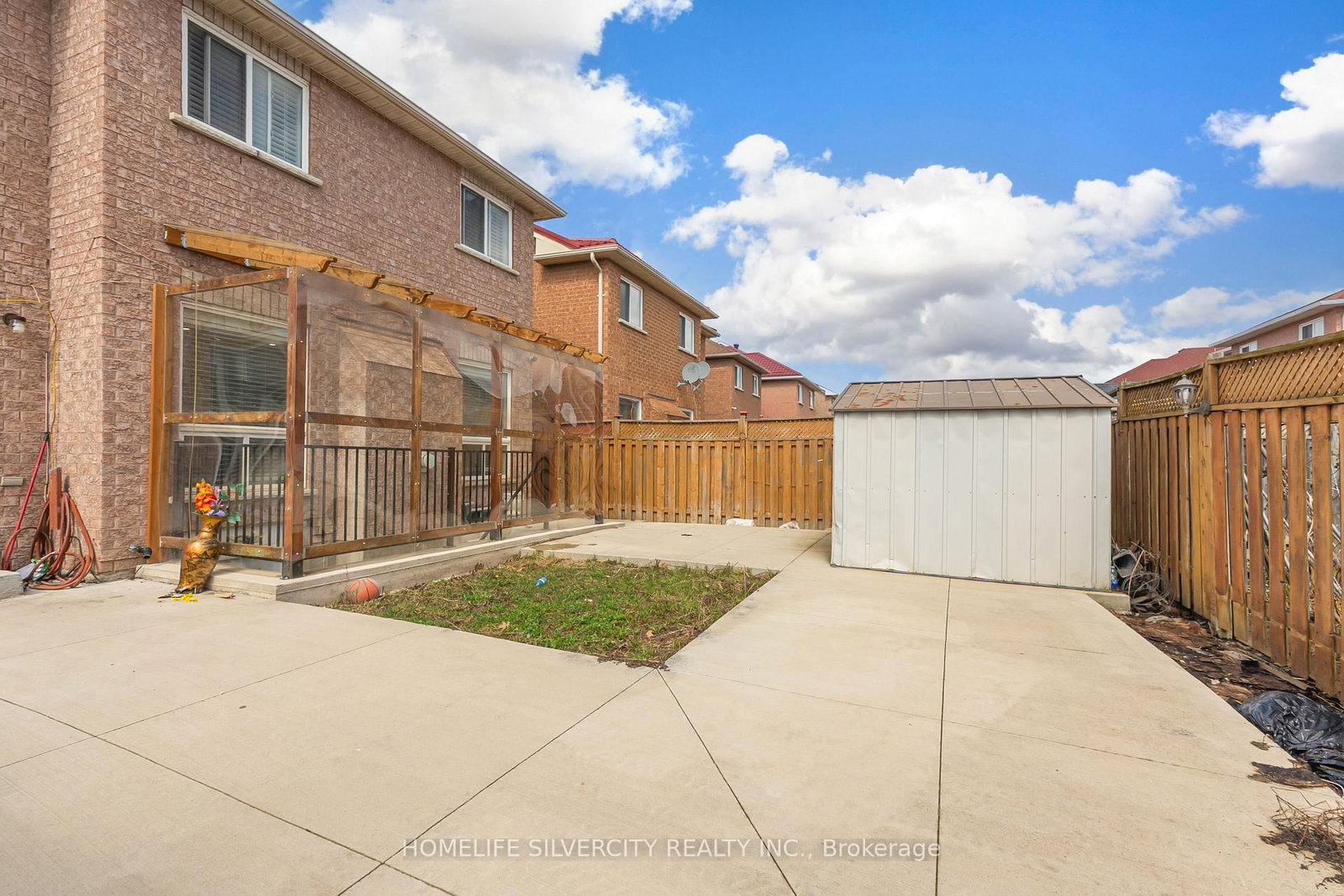 Detached House for sale at 19 Vintage Gate, Brampton, Ontario, L6X 4C4 - Fletcher's Creek Village - MLS: W12957170