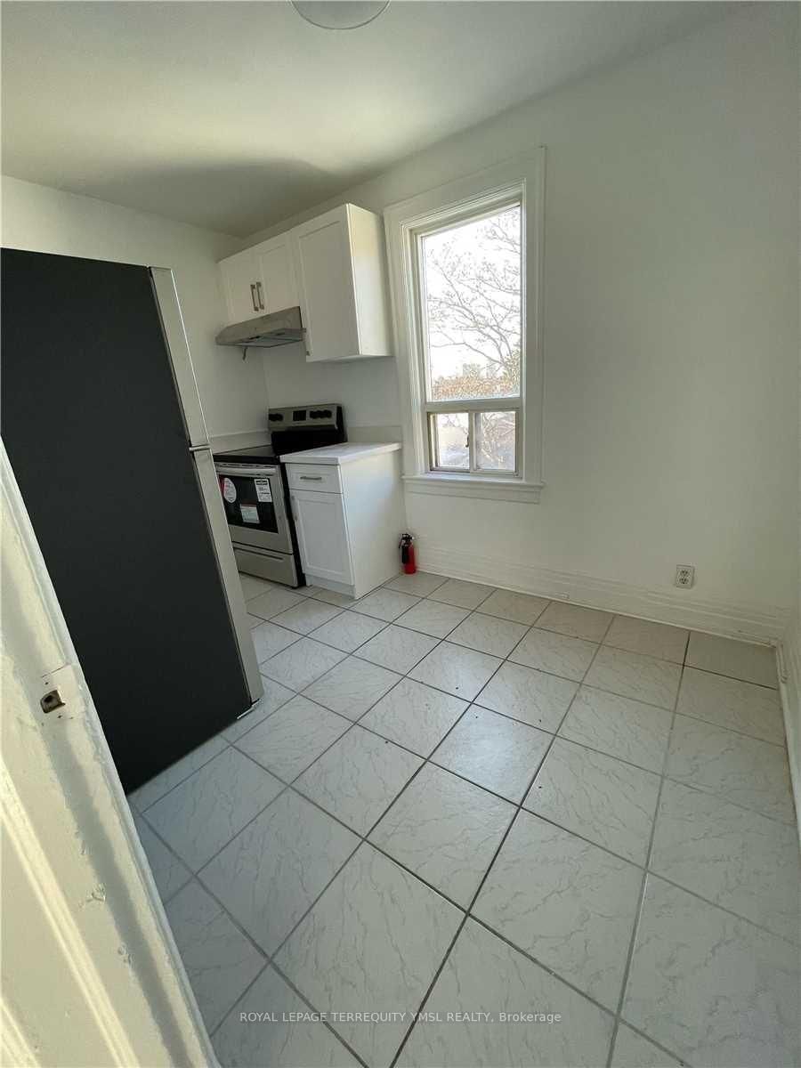 1228 Dufferin Street, Unit 2 - Photo 4