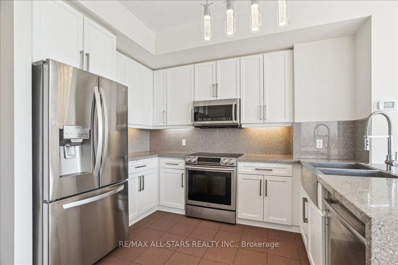 Ph 4507 - 1 Palace Pier Crt, Toronto, M8V 3W9 | Image 3