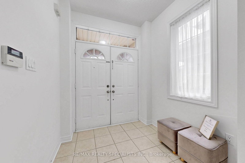 5173 Churchill Meadows Blvd, Mississauga, L5M 8B7 | Image 3