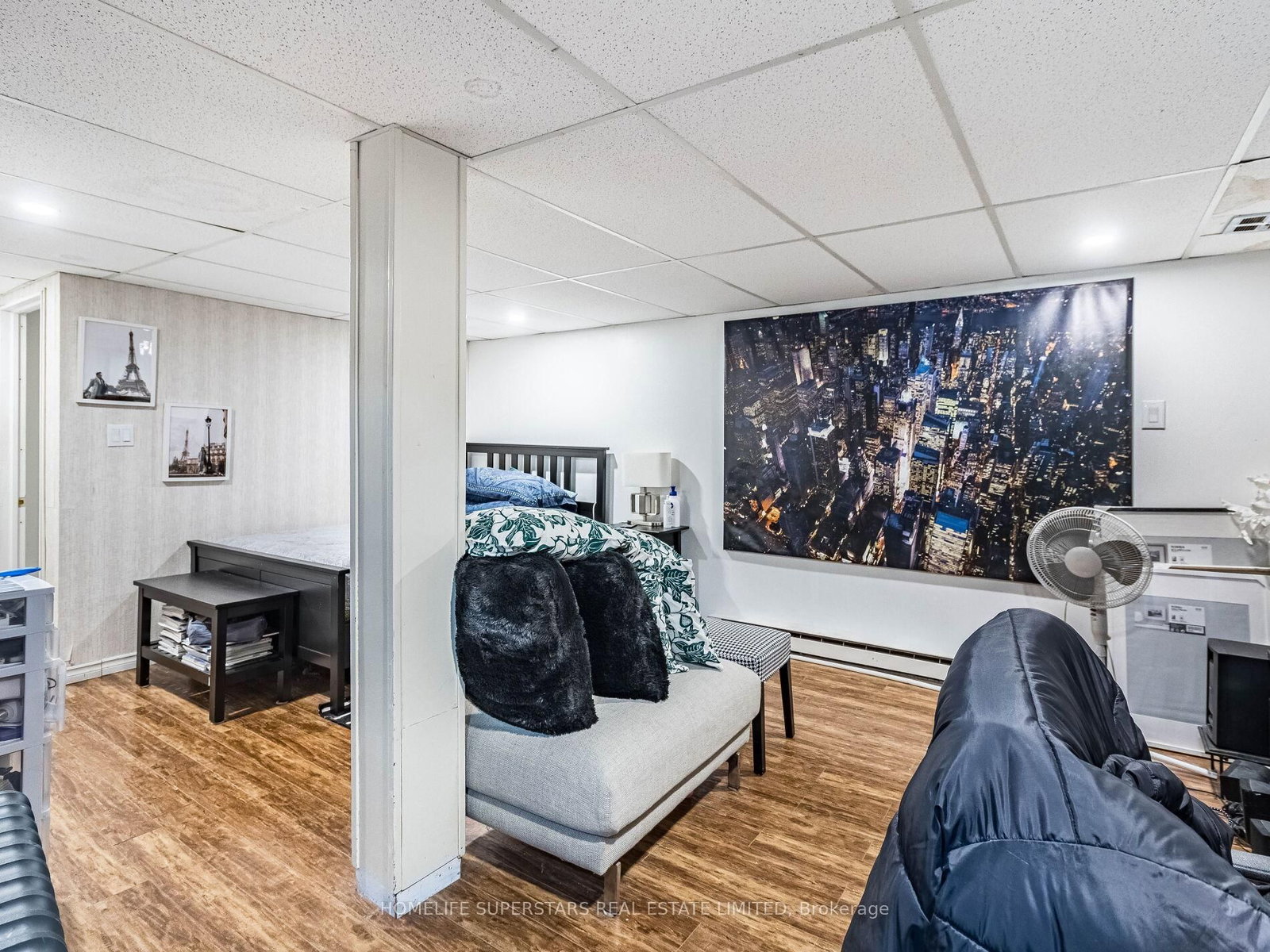 Detached House for sale at 3 Haley Court, Brampton, Ontario, L6S 1N6 - Central Park - MLS: W12958038