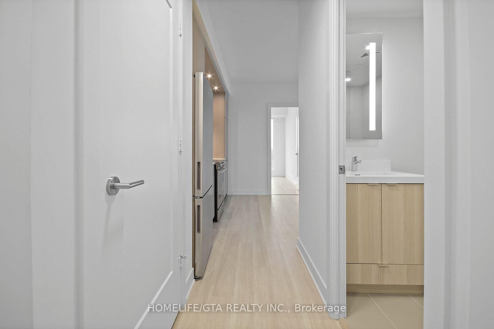 25 Cordova Avenue, Unit 1113 - Photo 4