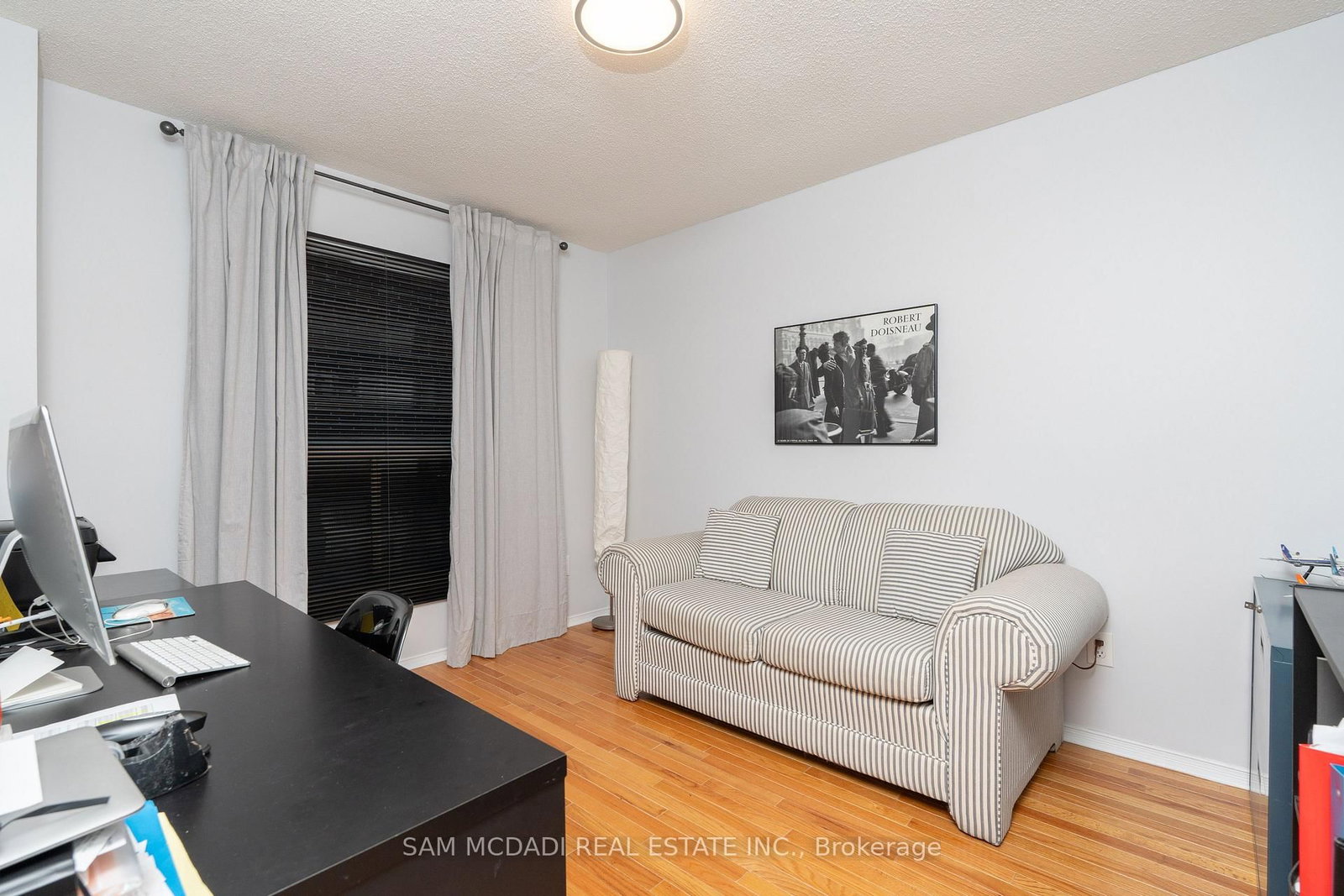 Detached House for sale at 69 Parkside Drive, Brampton, Ontario, L6Y 3A1 - Brampton South - MLS: W12958182