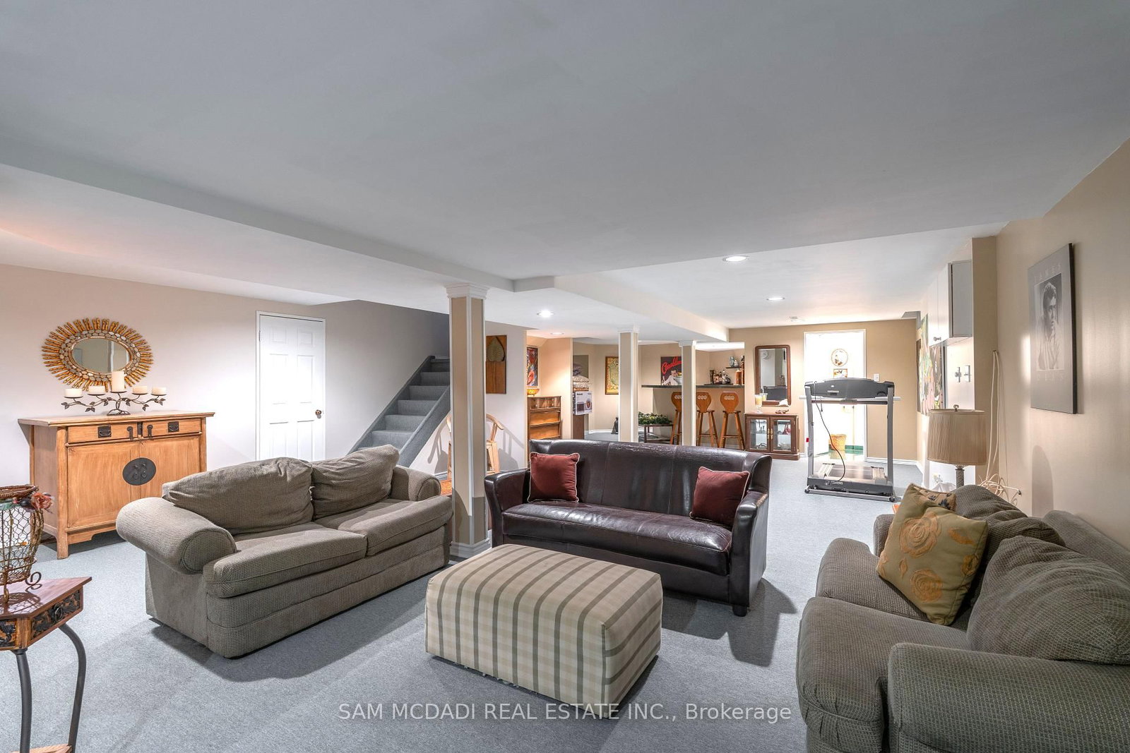 Detached House for sale at 69 Parkside Drive, Brampton, Ontario, L6Y 3A1 - Brampton South - MLS: W12958182