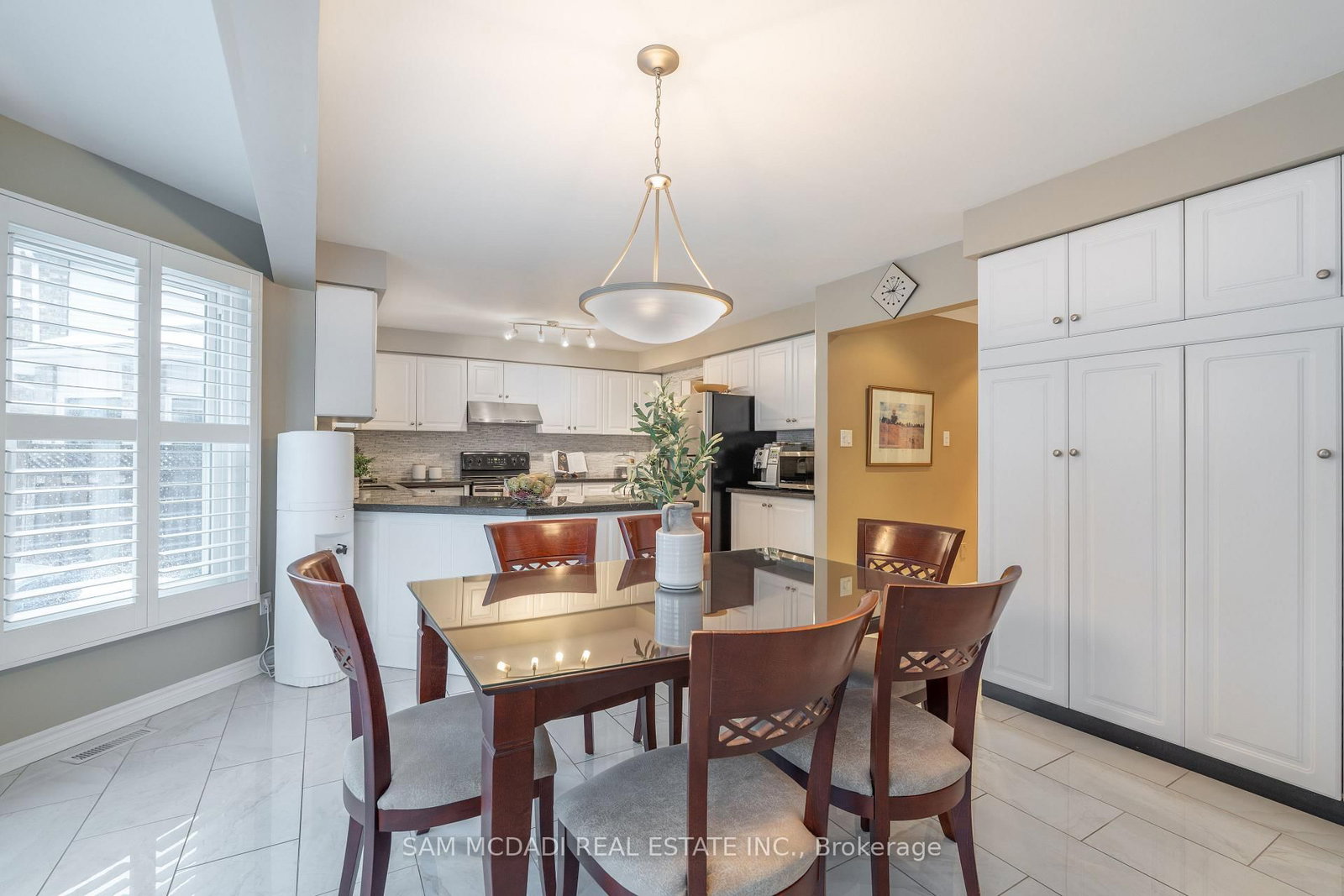 Detached House for sale at 69 Parkside Drive, Brampton, Ontario, L6Y 3A1 - Brampton South - MLS: W12958182