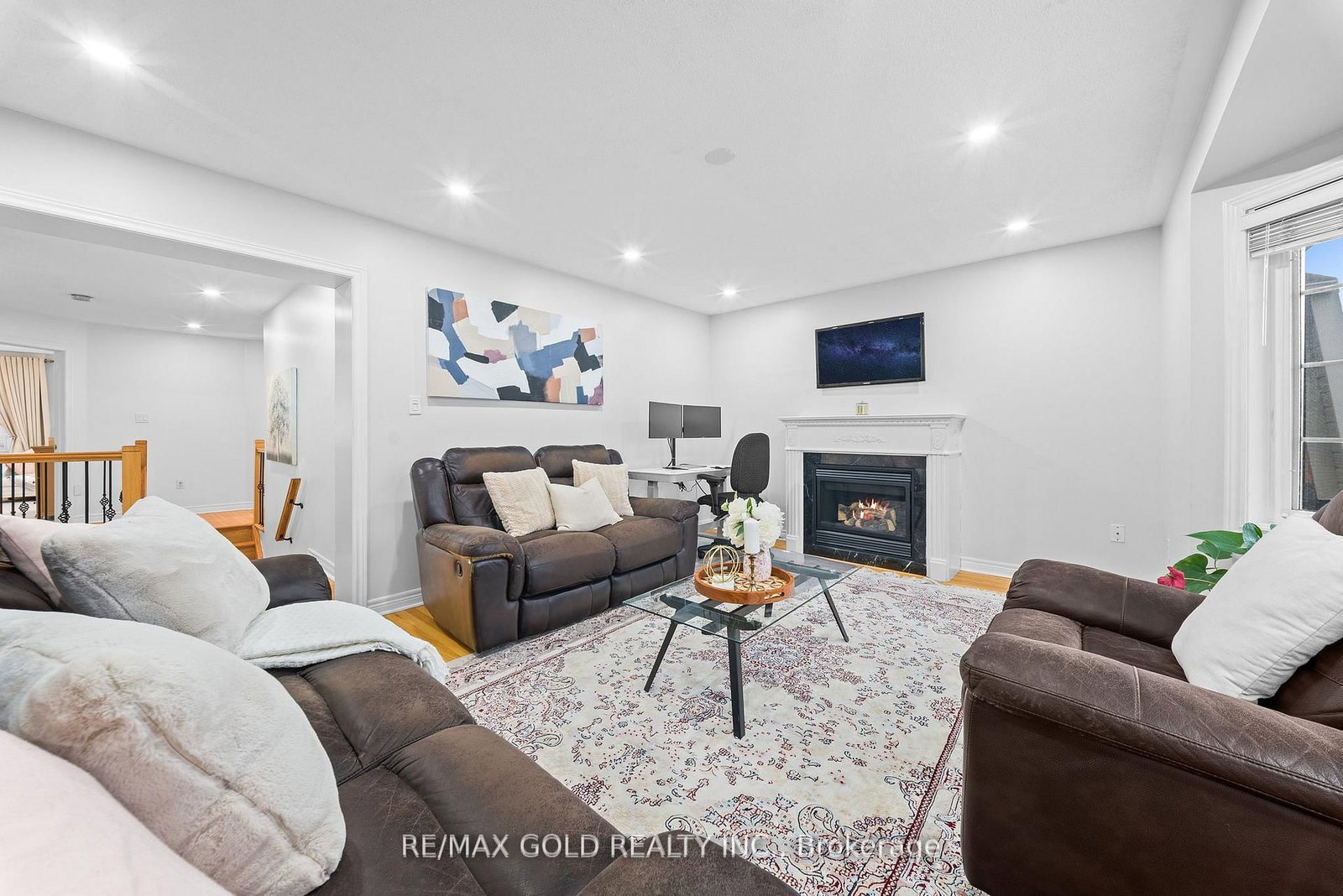 Detached House for sale at 36 Ocean Ridge Drive, Brampton, Ontario, L6R 3K5 - Sandringham-Wellington - MLS: W12958412