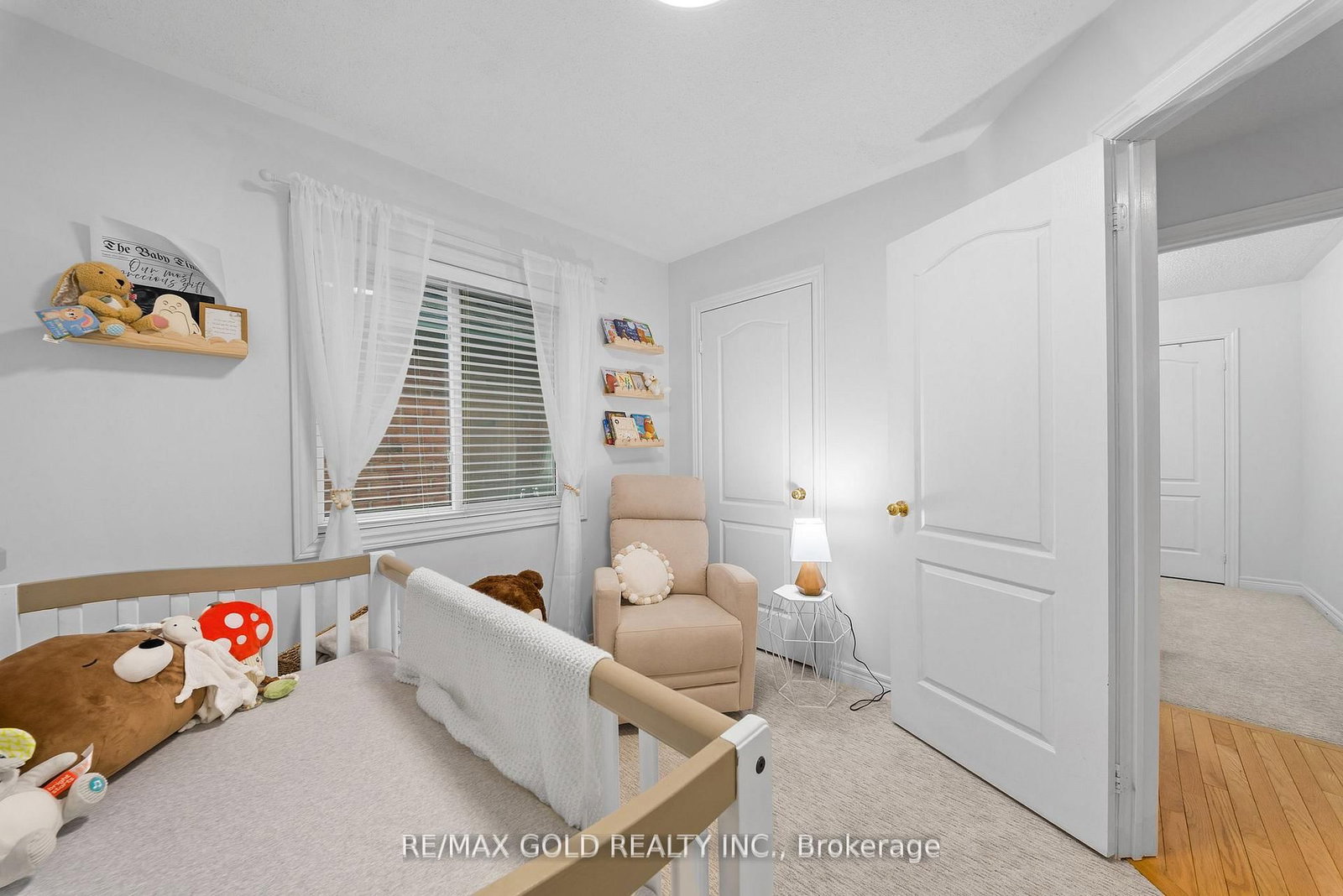 Detached House for sale at 36 Ocean Ridge Drive, Brampton, Ontario, L6R 3K5 - Sandringham-Wellington - MLS: W12958412