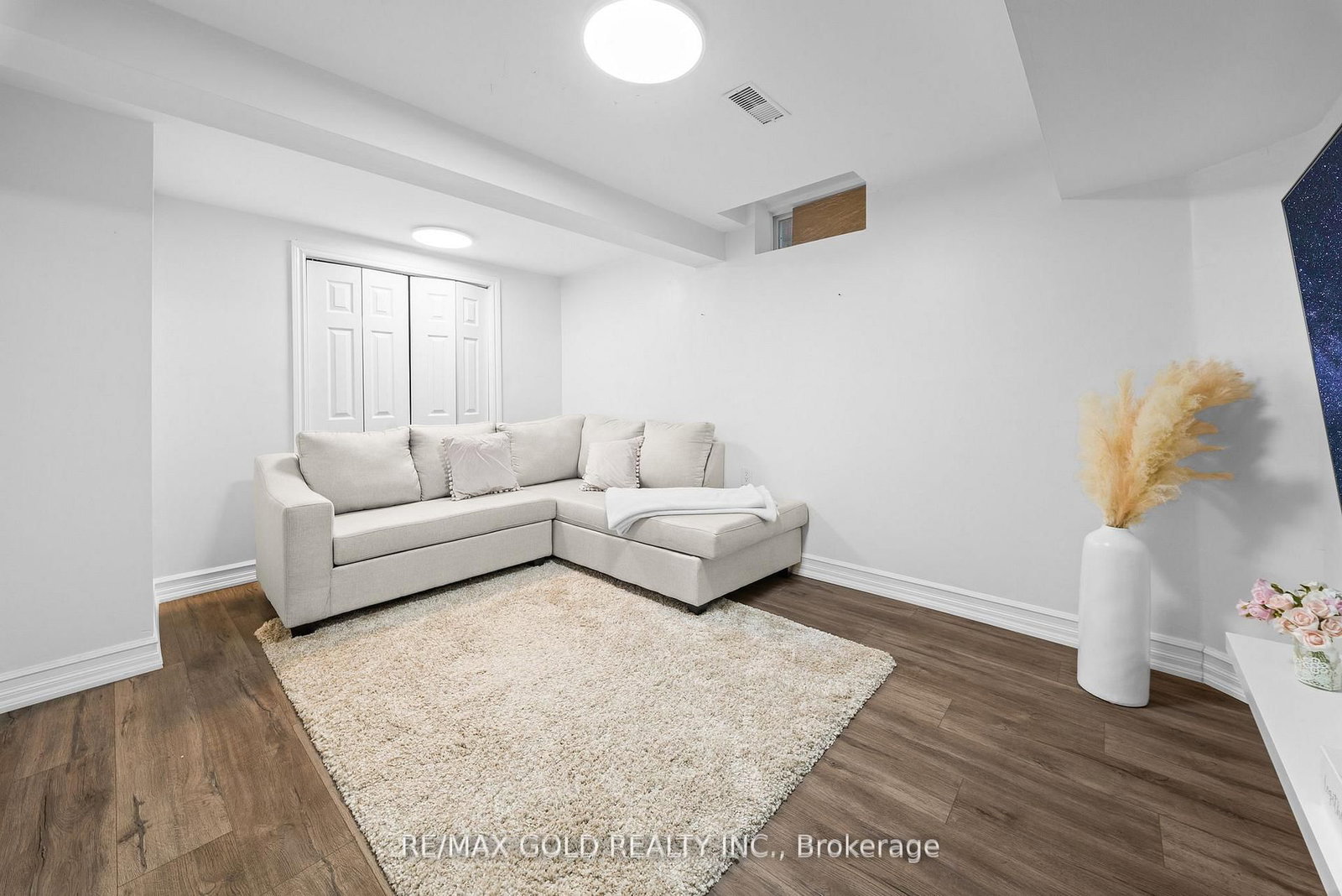 Detached House for sale at 36 Ocean Ridge Drive, Brampton, Ontario, L6R 3K5 - Sandringham-Wellington - MLS: W12958412