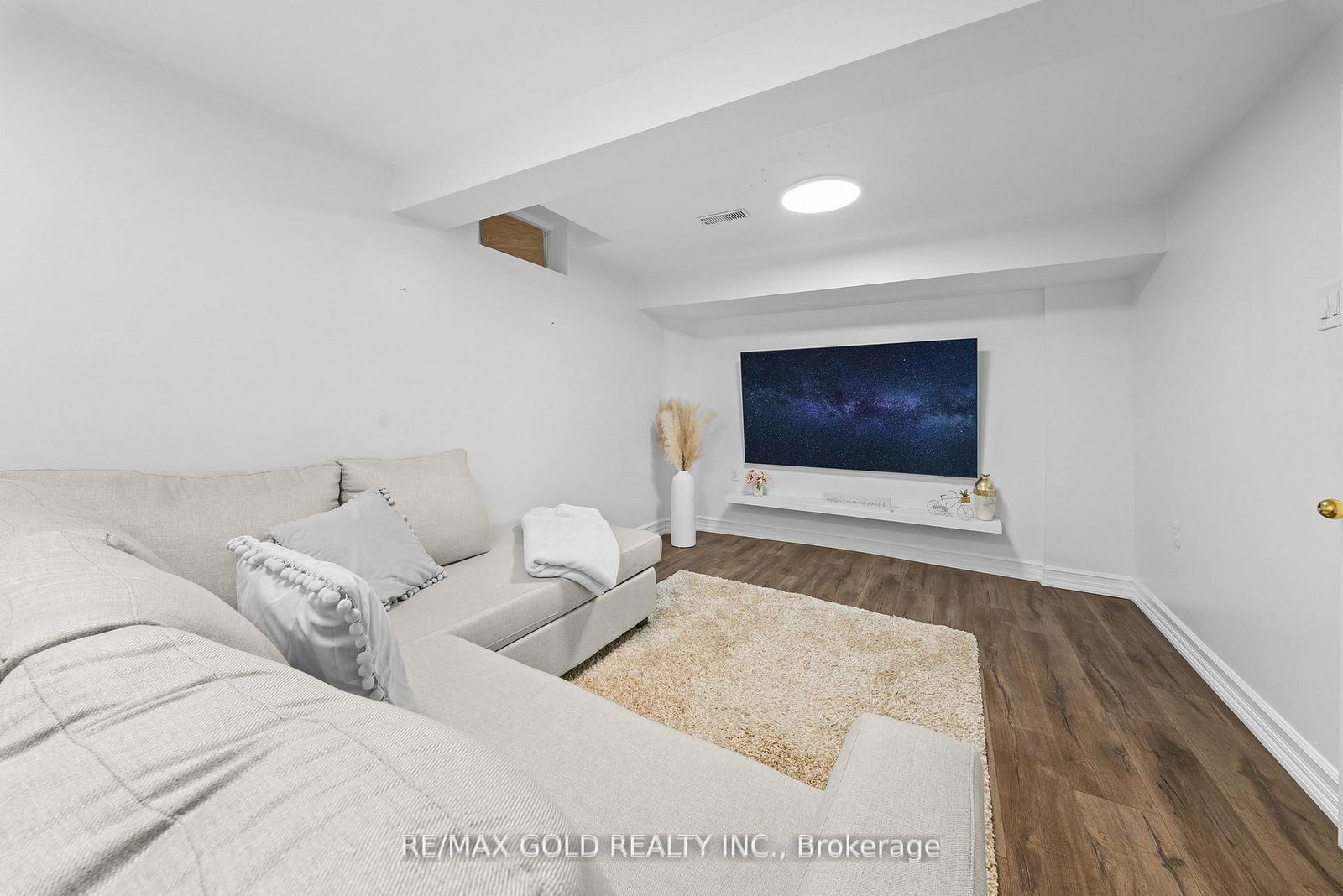 Detached House for sale at 36 Ocean Ridge Drive, Brampton, Ontario, L6R 3K5 - Sandringham-Wellington - MLS: W12958412