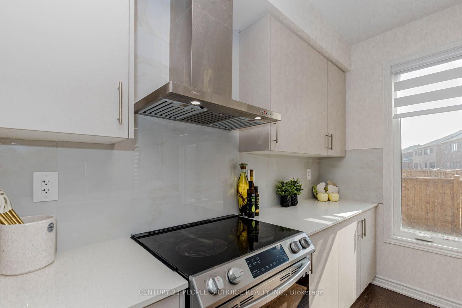 Detached House for sale at 1462 Kitchen Court, Milton, Ontario, L9E 1Y8 - Walker - MLS: W12958438