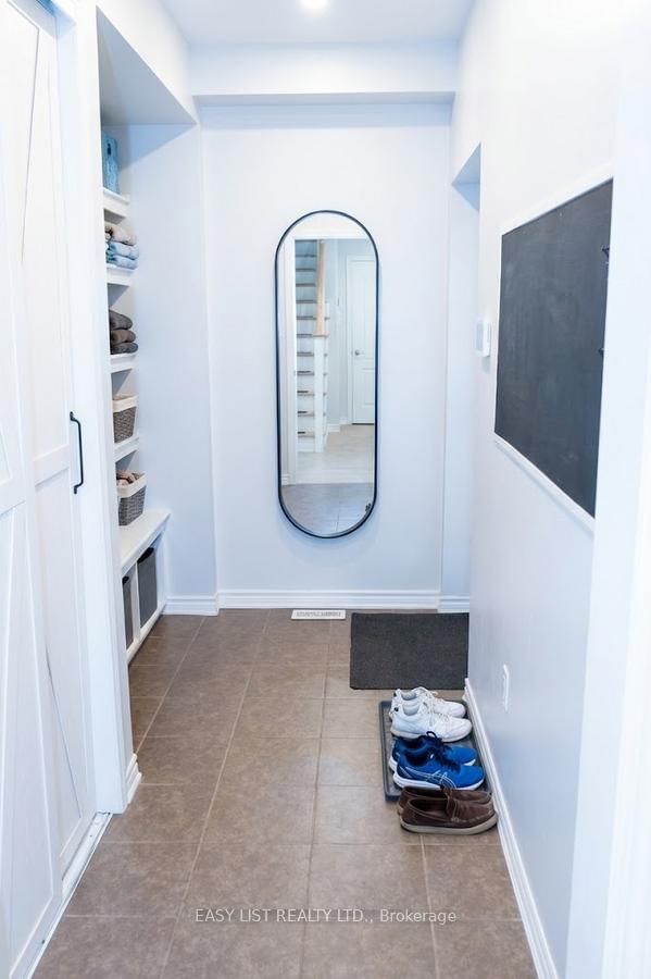 Detached House for sale at 868 Paupst Place, Milton, Ontario, L9T 8S4 - Willmott - MLS: W12958732