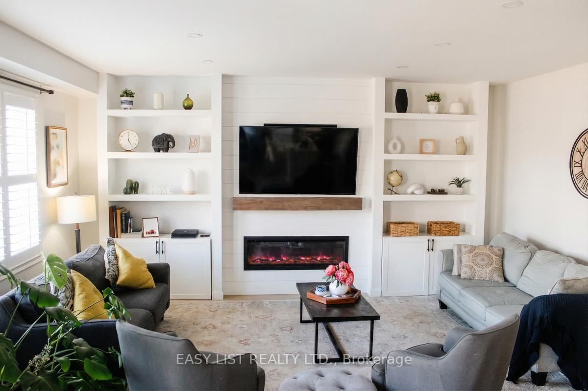 Detached House for sale at 868 Paupst Place, Milton, Ontario, L9T 8S4 - Willmott - MLS: W12958732